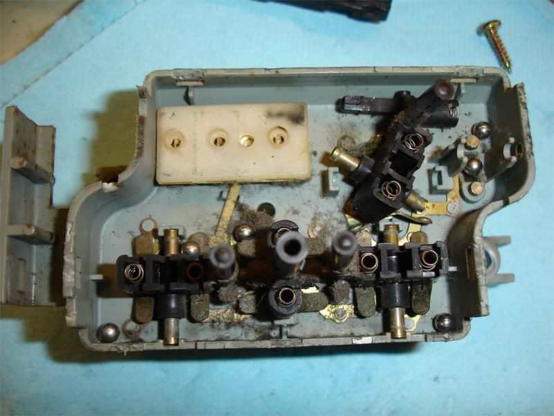 DIY w126 Memory Seat Switch disassembly and cleaning PeachParts